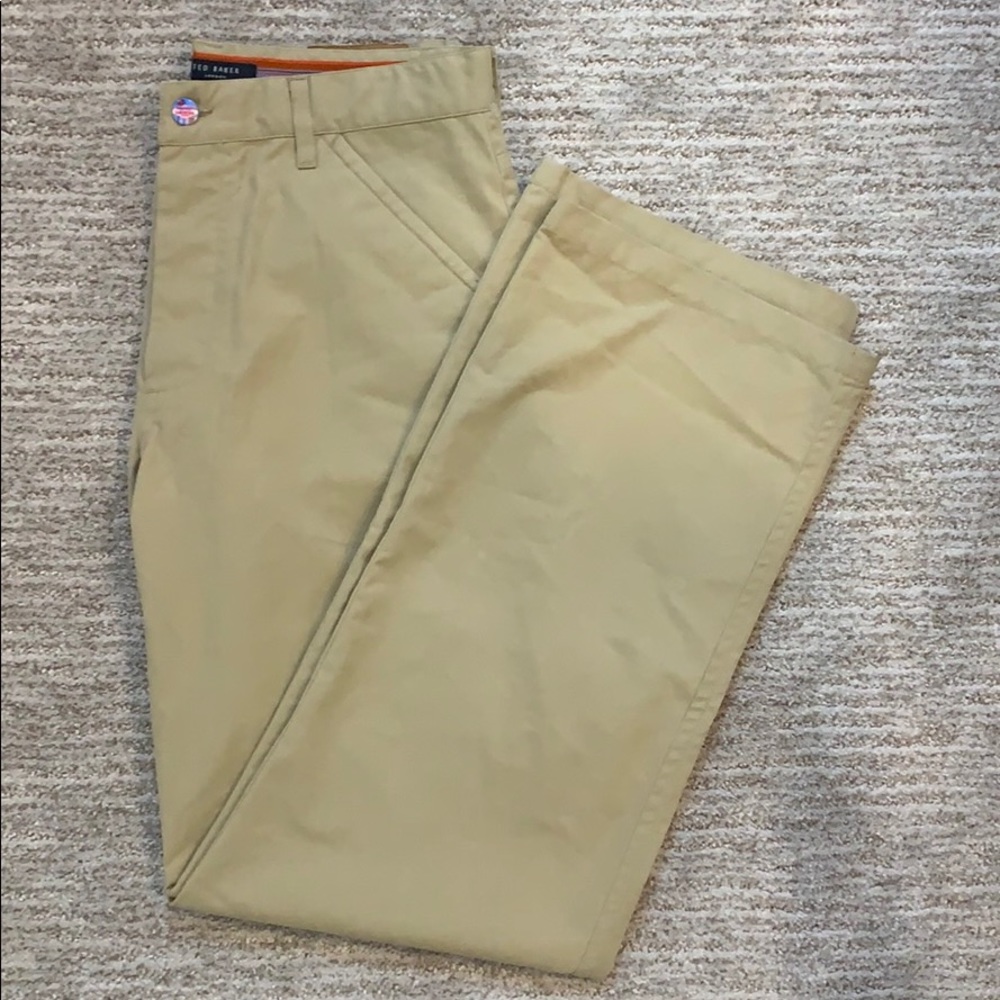 Men’s Khaki Pants